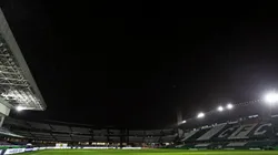 Operário e Coritiba medem forças na 26ª rodada.