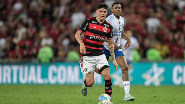 Ayrton Lucas jogador do Flamengo durante partida contra o Bahia. Foto: Thiago Ribeiro/AGIF