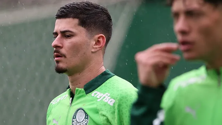 Rômulo, meia do Palmeiras