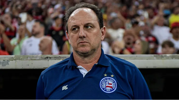 RJ - RIO DE JANEIRO - 12/09/2024 - COPA DO BRASIL 2024, FLAMENGO X BAHIA - Rogerio Ceni tecnico do Bahia durante partida contra o Flamengo no estadio Maracana pelo campeonato Copa Do Brasil 2024. Foto: Thiago Ribeiro/AGIF