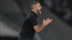 Artur Jorge, tecnico do Botafogo durante partida contra o Fortaleza no estadio Engenhao pelo campeonato Brasileiro A 2024