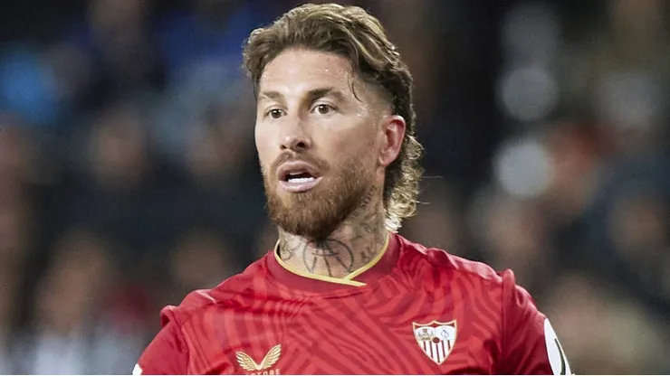 Sergio Ramos em partida pelo Sevilla contra o Valencia, pela La Liga, no dia 17/02/2024. Foto: Jose Torres