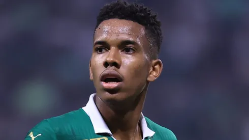 SP - SAO PAULO - 21/08/2024 - COPA LIBERTADORES 2024, PALMEIRAS X BOTAFOGO - Estevao jogador do Palmeiras durante partida contra o Botafogo no estadio Arena Allianz Parque pelo campeonato Copa Libertadores 2024. Foto: Marcello Zambrana/AGIF