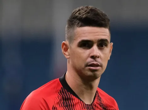 Oscar é deixado de lado e São Paulo oferece pré-contrato por meia de 32 anos