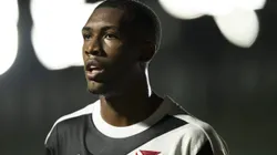 Rayan foi expulso contra o Athletico-PR e quase complicou Vasco na Copa do Brasil