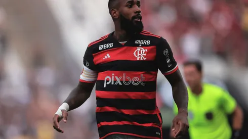 Gerson jogador do Flamengo durante partida contra o Corinthianspelo Campeonato Brasileiro Série A 2024. Foto: Ettore Chiereguini/AGIF