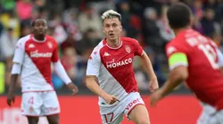 Aleksandr Golovin pelo Monaco em partida da pré-temporada diante do Bayern de Munique. (Photo by Sebastian Widmann/Getty Images)