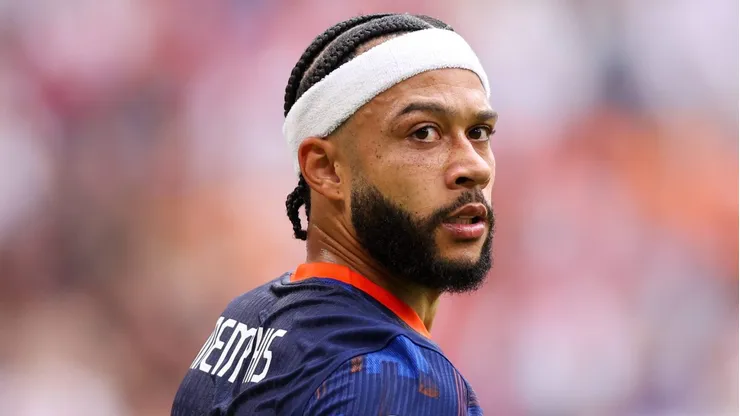 Depay, do Corinthians, foi exaltado.