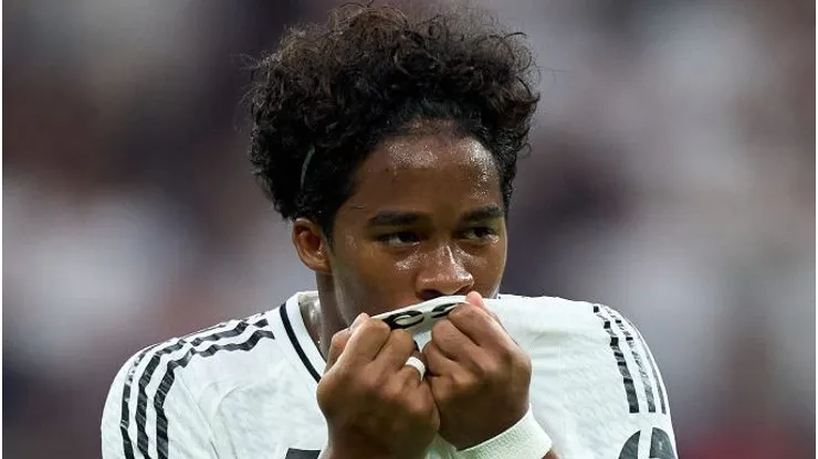 Endrick comemora gol pelo Real Madrid. Foto: Martinez/Getty Images