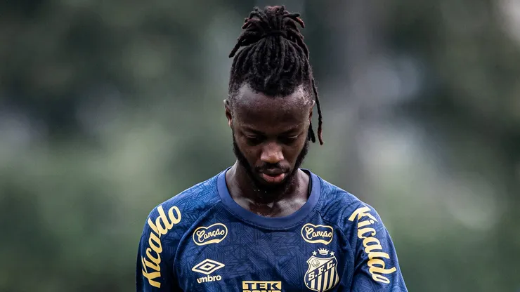 Santos tem decisão sobre o jogador