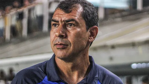 Fábio Carille, técnico do Santos, durante partida contra o Corinthians, na Vila Belmiro, pelo Campeonato Paulista, no dia 07/02/2024.