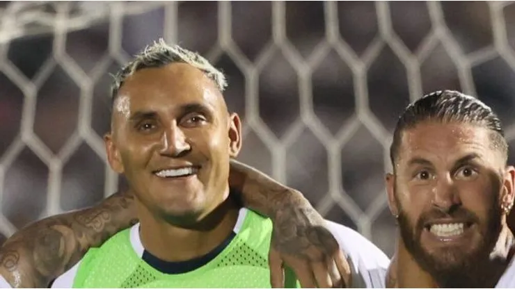 Navas, ex-PSG e Real, 'surge' no noticiário gremista.