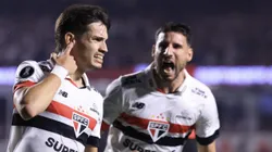 Bobadilla comemora gol contra o Nacional