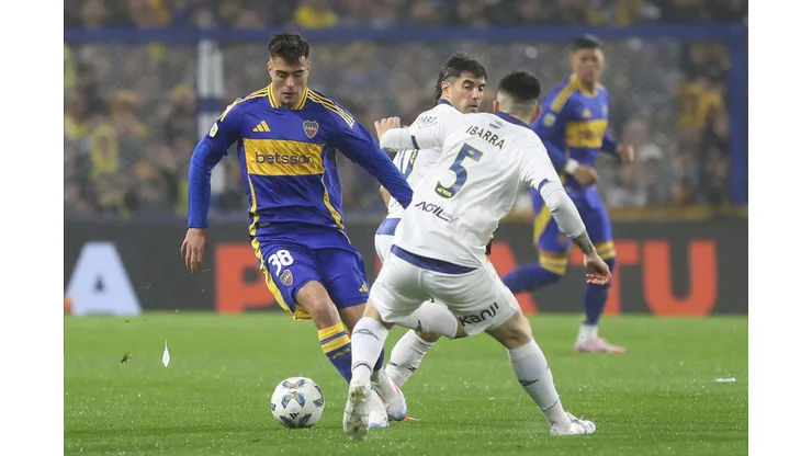 Boca Juniors terá o Racing como adversário na volta da Data Fifa (Foto: Daniel Jayo/Getty Images)