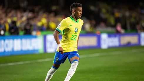 Retorno de Estêvão da Seleção Brasileira é planejado pelo Palmeiras. Foto: Luis Garcia/AGIF