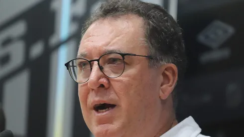 Problemas geram pressão em Marcelo Teixeira no Santos.