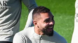 Kurzawa está livre no mercado e negocia com o Timão.