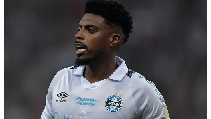 Jemerson é apenas um dos problemas do DM do Grêmio