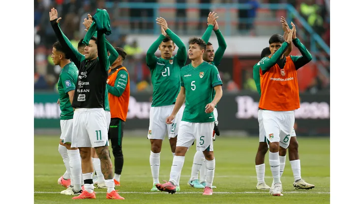 Chile e Bolívia duelam pelas Eliminatórias da Copa do Mundo 2026.