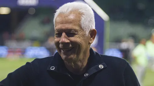 Leão falou sobre Memphis Depay - Foto: Yuri Murakami/Fotoarena.