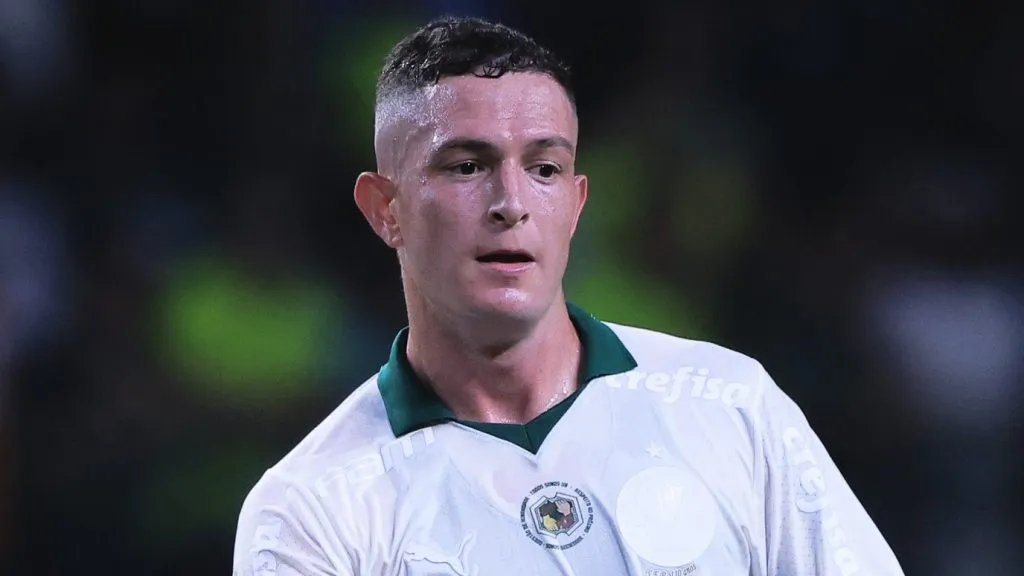 Aníbal Moreno, meio-campista argentino do Palmeiras