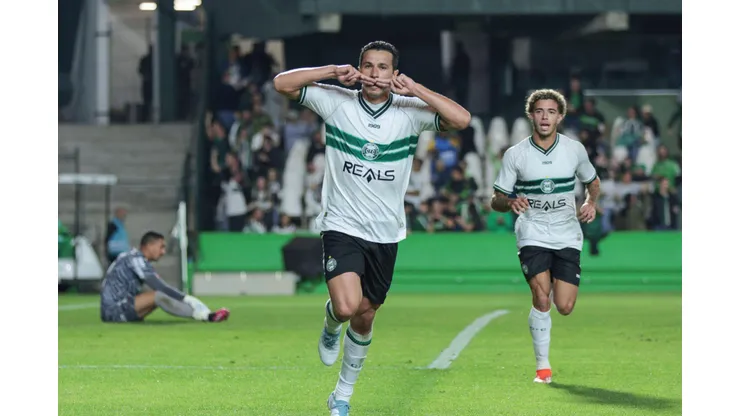 Associated Press / Alamy Stock Photo | Coritiba enfrenta o atual líder da Série B, Novorizontino.