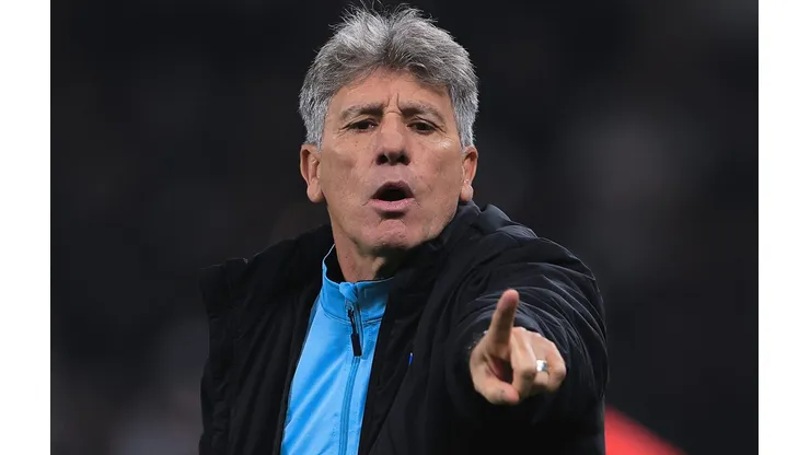 Renato Gaúcho perdeu a paciência com alguns setores da imprensa