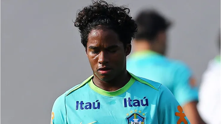 CT do Caju Endrick of the Brazilian national team, Nationalteam during training at CT do Caju, this Wednesday 04. The team is preparing to face Ecuador in the 7th round of the South American qualifiers for the 2026 FIFA World Cup, WM, Weltmeisterschaft, Fussball 30761 Heuler Andrey / SPP PUBLICATIONxNOTxINxBRAxMEX Copyright: xHeulerxAndreyx/xSPPx spp-en-HeAn-HADE7013
