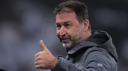 Torcedores do Corinthians vão ajudar o clube.