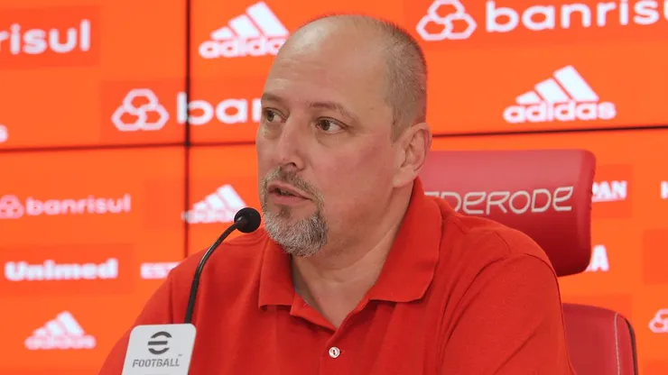 Alessandro Barcellos ainda tem dívidas