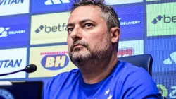 Alexandre Mattos em entrevista coletiva naToca da Raposa