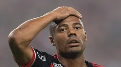 De La Cruz sofreu lesão na coxa direita e se recupera bem.