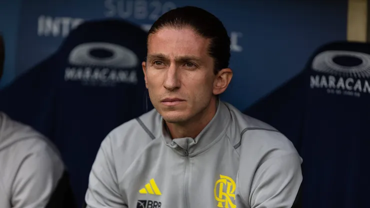 Filipe Luis tem futuro definido no Flamengo