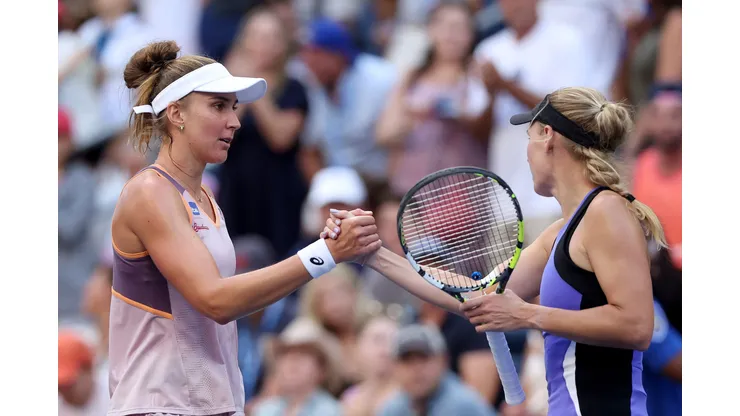 Brasileira Bia Haddad Maia enfrenta Karolina Muchova nas quartas de final do US Open (Foto: Matthew Stockman/Getty Images)