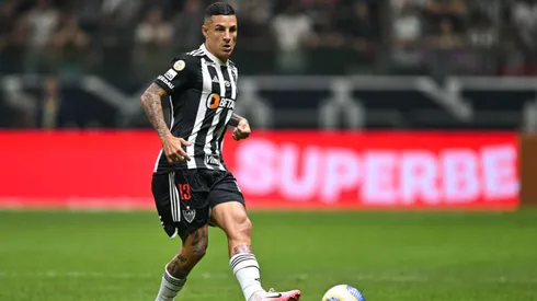 Foto: Pedro Vilela/Getty Images - Guilherme Arana jogando no Atlético-MG.
