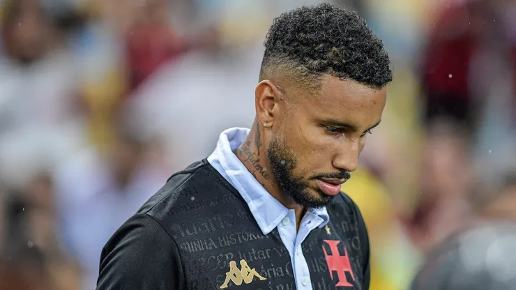 Jair fica próximo de um retorno ao Vasco