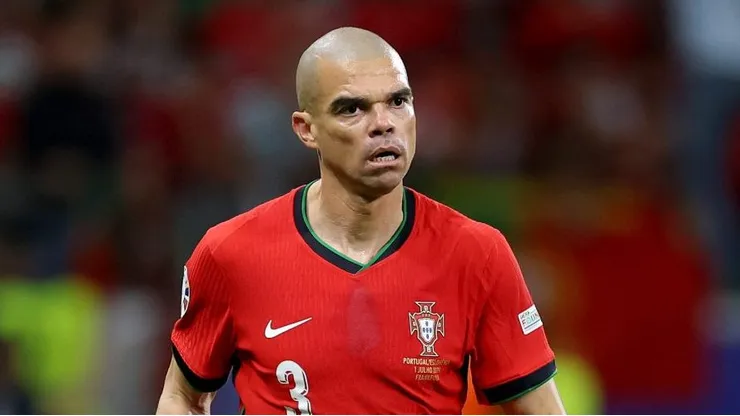 Pepe foi um dos zagueiros tentados pelo Vasco