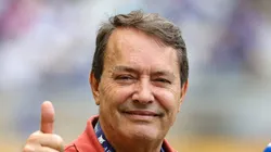 Pedro Lourenço encerra boatos sobre troca de técnico.