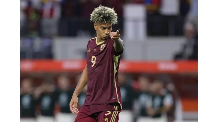 Bolívia e Venezuela se enfrentam na 7ª rodada das Eliminatórias.