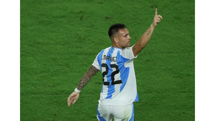 Argentina e Chile duelam na 7ª rodada das Eliminatórias.