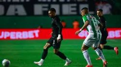 Matheuzinho jogador do Corinthians durante partida contra o Juventude no estadio Alfredo Jaconi pelo campeonato Copa Do Brasil 2024