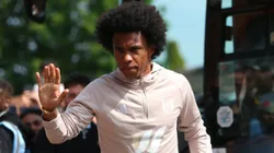 Willian é anunciado como reforço do Olympiakos