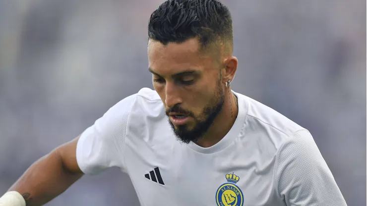 Corinthians contata Alex Telles após lateral rescindir contrato