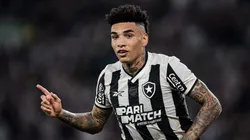 Igor Jesus jogador do Botafogo comemora seu gol durante partida contra o Fortaleza no estadio Engenhao pelo campeonato Brasileiro A 2024.