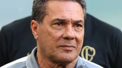 Vanderlei Luxemburgo durante partida entre Athletico-PR e Corinthians, pelo Campeonato Brasileiro de 2023, no dia 24/06. Foto: Edson De Souza