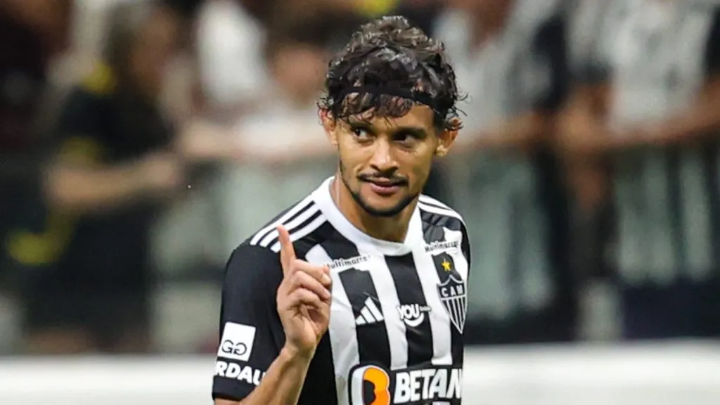 Scarpa em partida pelo Galo