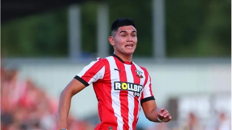 Jogador argentino estava no Southampton. Photo by Dan Istitene/Getty Images