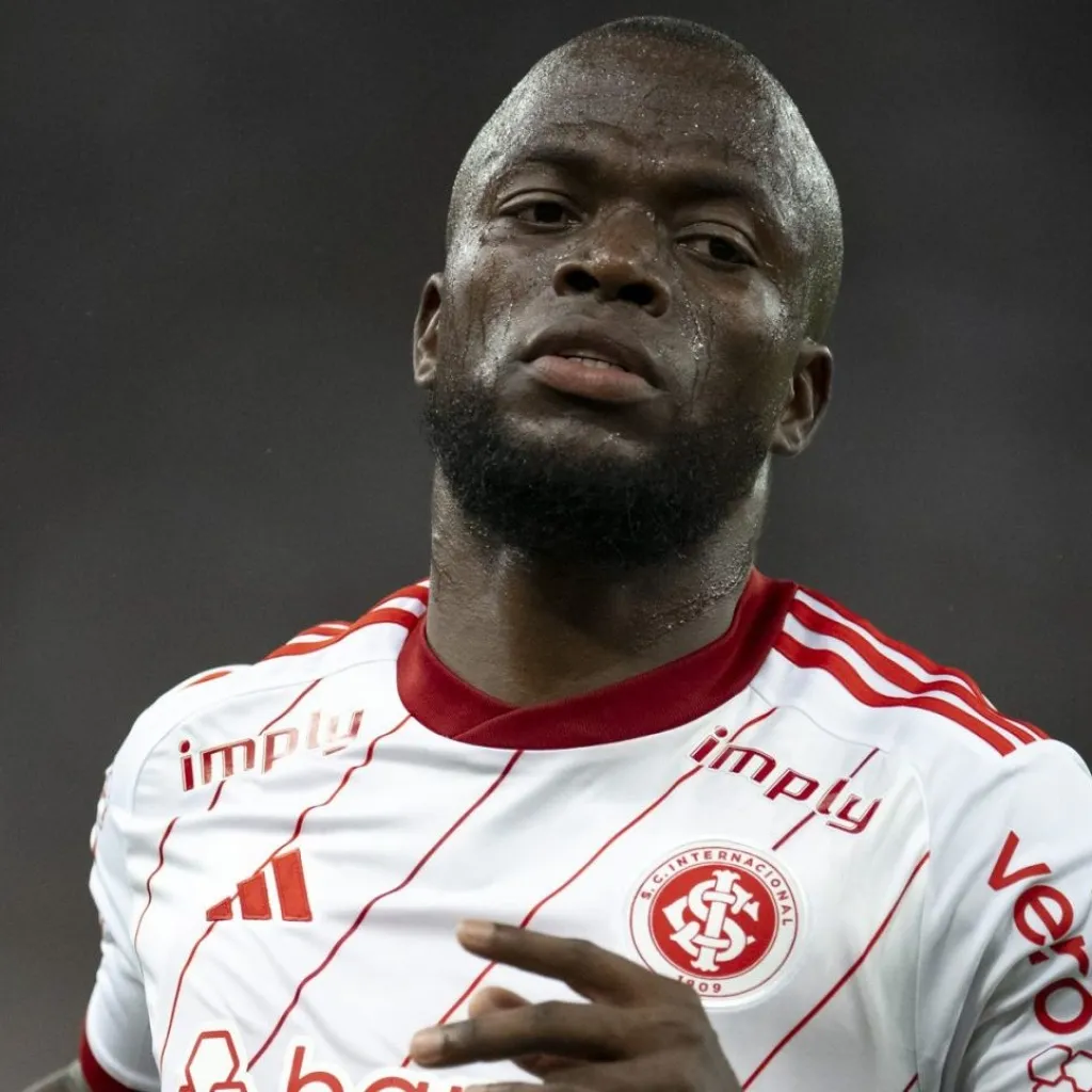 Presidente do Internacional usa Yuri Alberto como exemplo em má fase de Enner Valencia