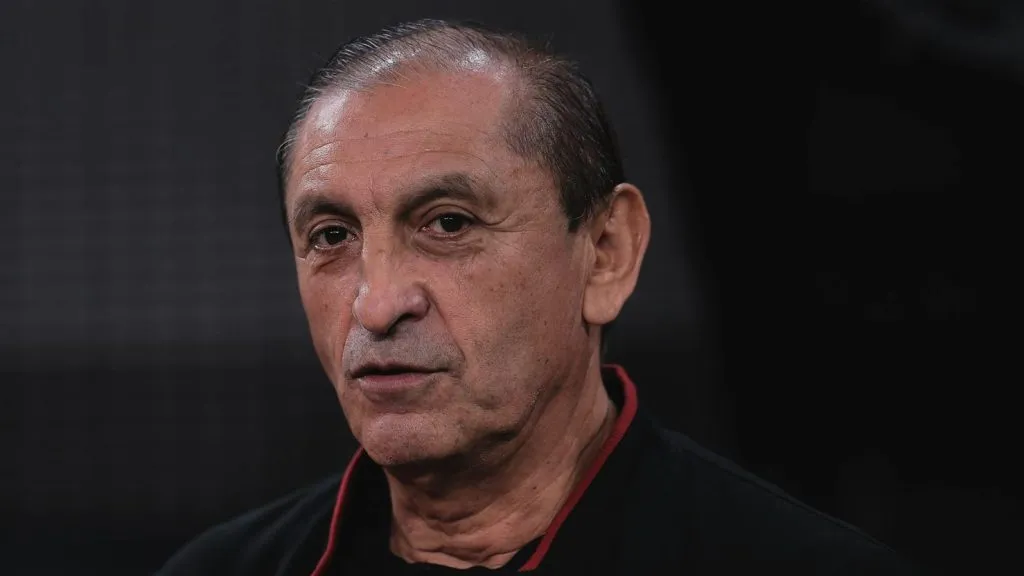 Ramón Díaz, treinador do Corinthians