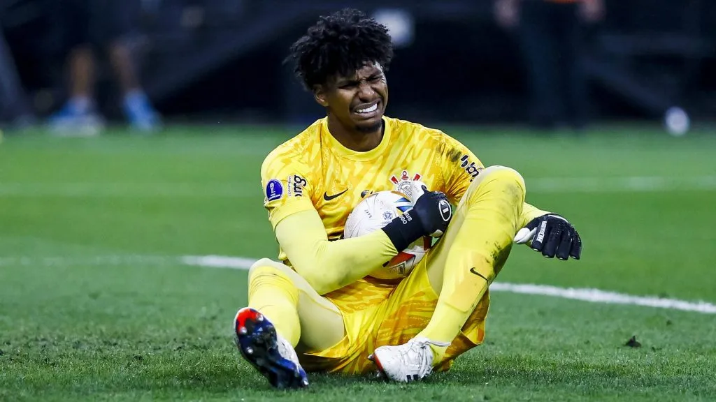 Hugo Souza, goleiro do Corinthians